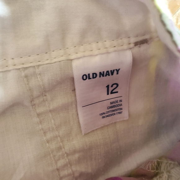 💥3 for $15💥 Old Navy purple & Yellow plaid Bermuda shorts - Picture 7 of 7